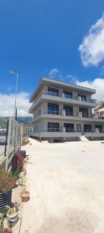 Guest house Endless Blue Himara Hotel
