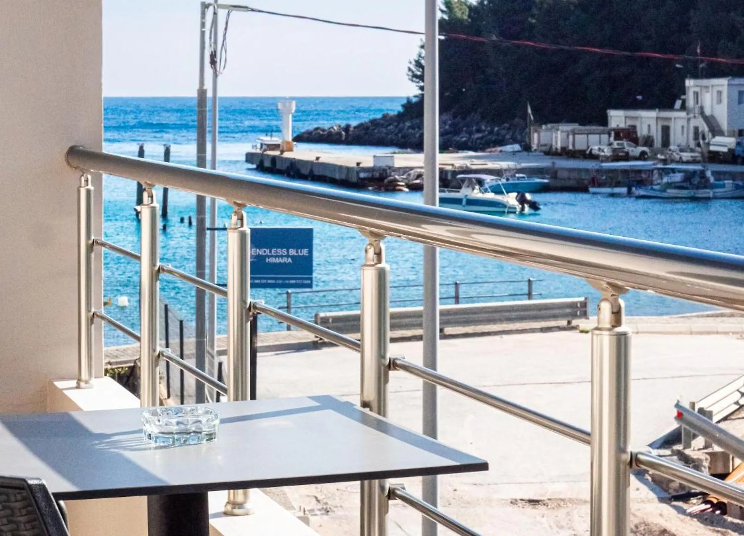 Pensionat Endless Blue Himara Hotell